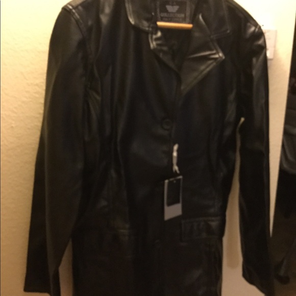 EA collection black Faux Leather Jacket. - Picture 2 of 7